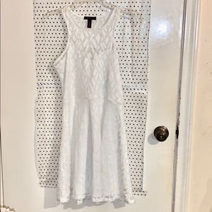 ✨WHITE MATERIAL GIRL DRESS✨